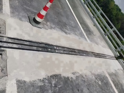 娄星伸缩缝更换后浇筑材料快速结构修补料速砼的产品特点及施工流程​